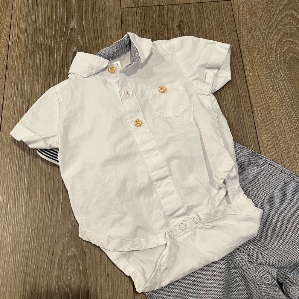 3-6M Baby Outfit with Bow Tie and Suspenders - Picture 4 of 4